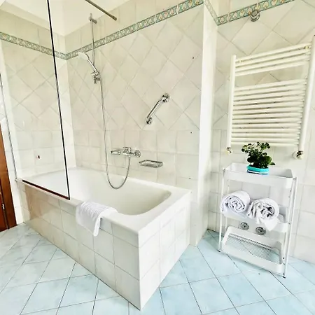 Azzurrissima Home-b&b Centro فندق مبيت وإفطار سورينتو